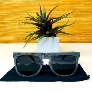 KOMONO Bennet Concrete Sunglasses NEW gray rectangular